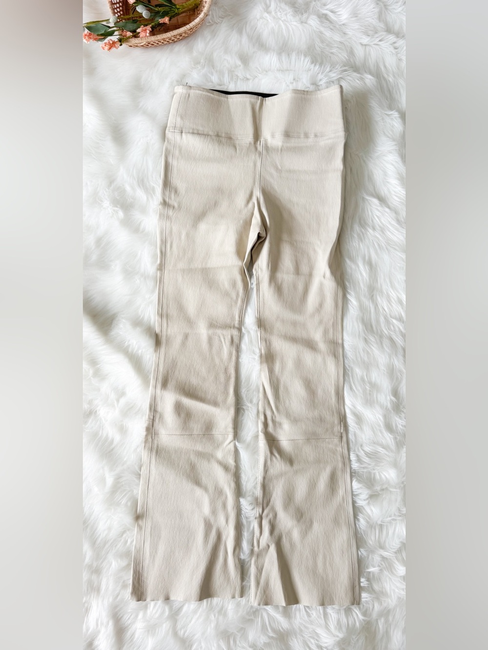 Sprwmn $1,095 100% Lambskin Leather Crop Flare Leggings In Chalk, Size Xs — image 3 of 6